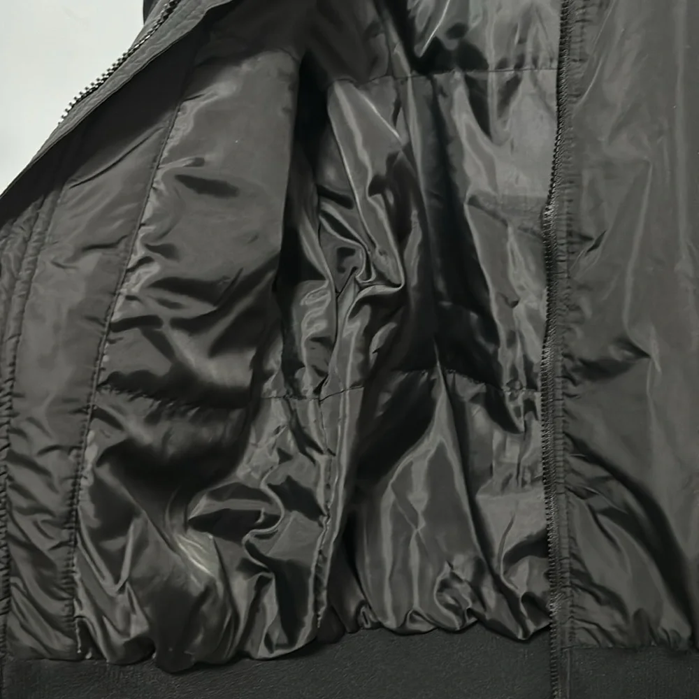 Old Navy size small Go-H20 black bomber style jacket - Picture 9 of 9